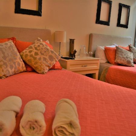 Kangaroo Wasi Airport Bed & Breakfast リマ エクステリア 写真